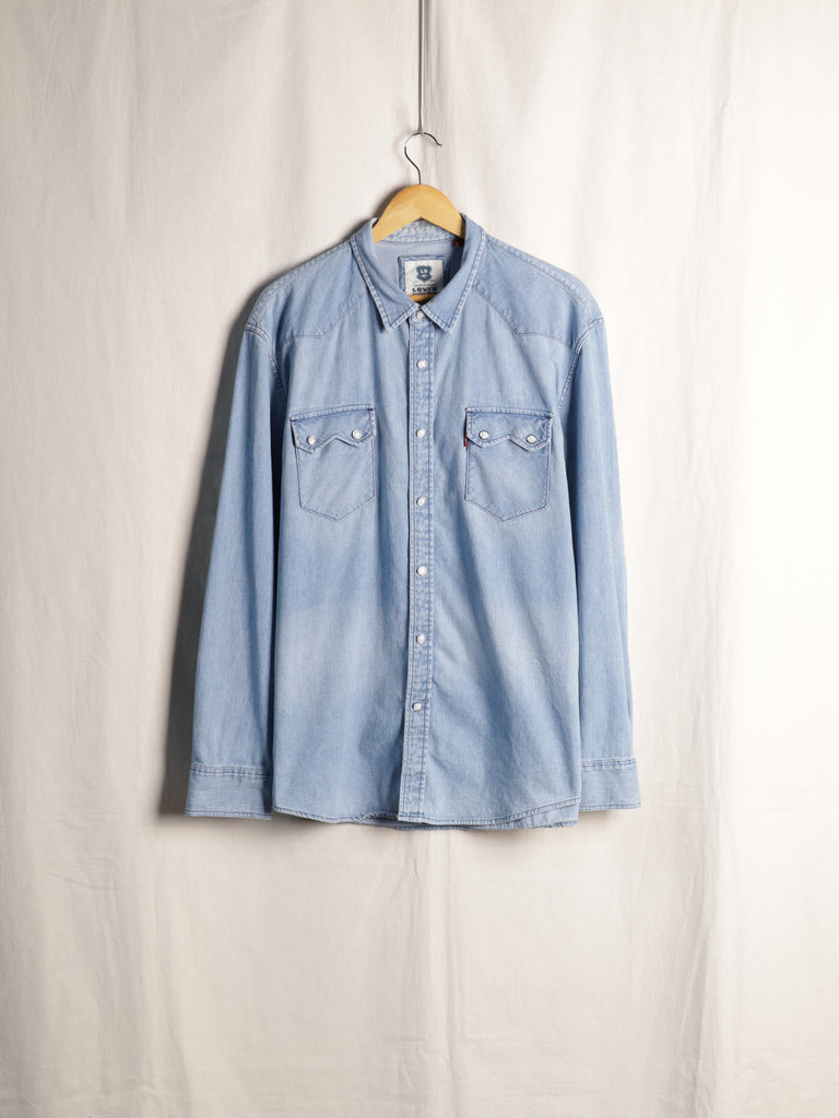 Levi's - Sawtooth Denim Western Shirt | Indigo & Provisions
