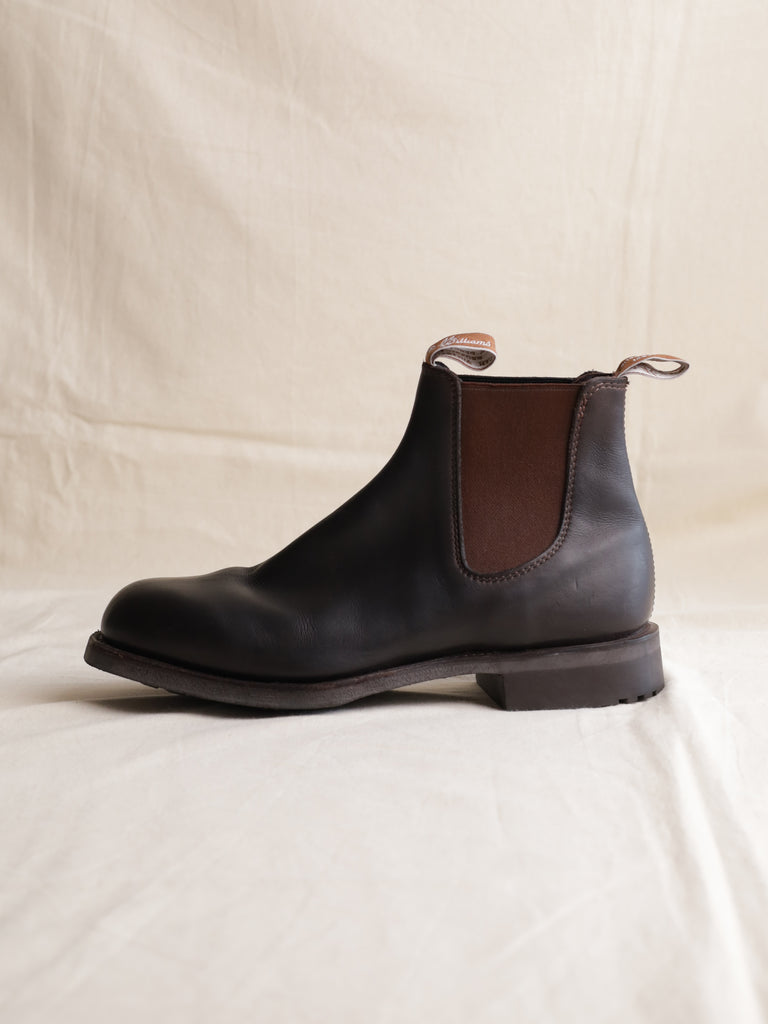 RM Williams - "Gardener" Leather Chelsea Boots