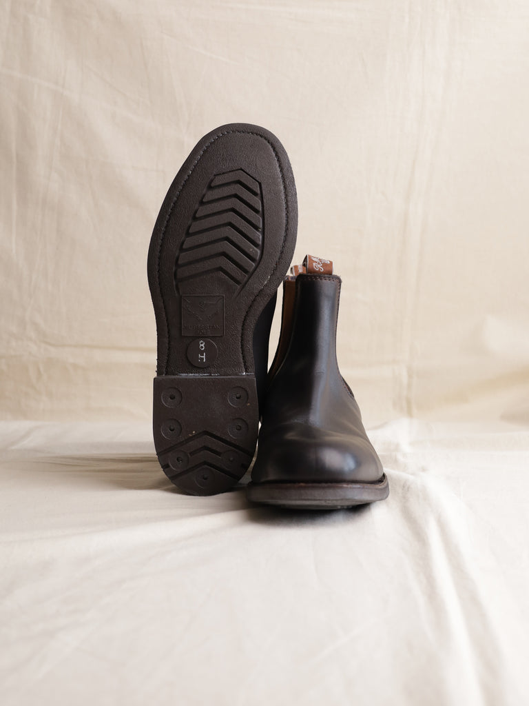RM Williams - "Gardener" Leather Chelsea Boots