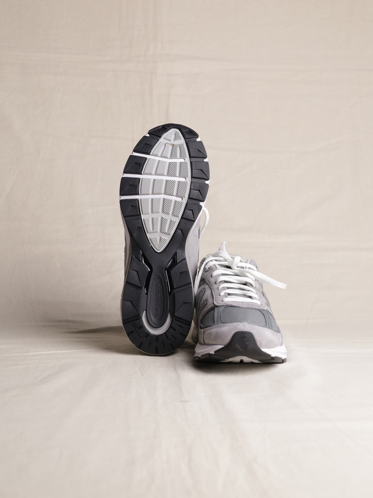 New Balance Made In USA - 990 V5