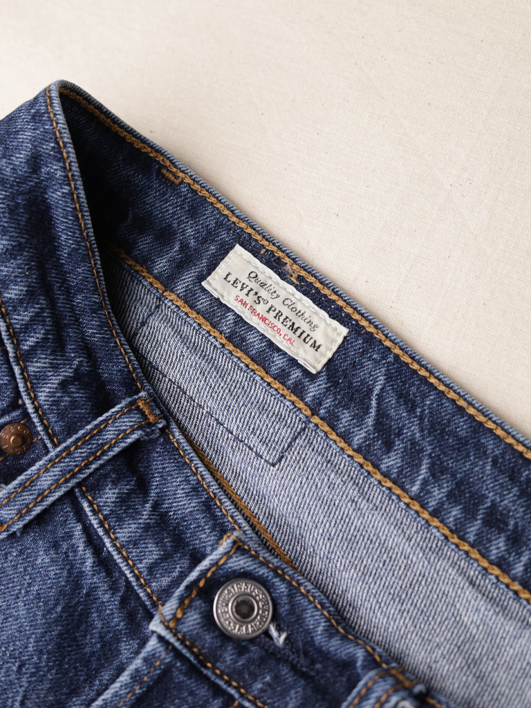 Levi's - "Wedgie Straight" Jeans