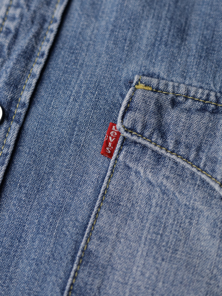 Levi's - "Barstow" Denim Western Shirt