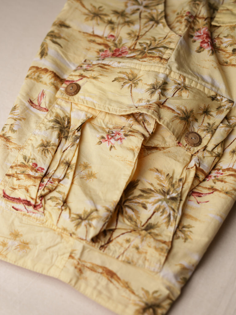 Nepenthes - Hawaiian Print Cargo Shorts